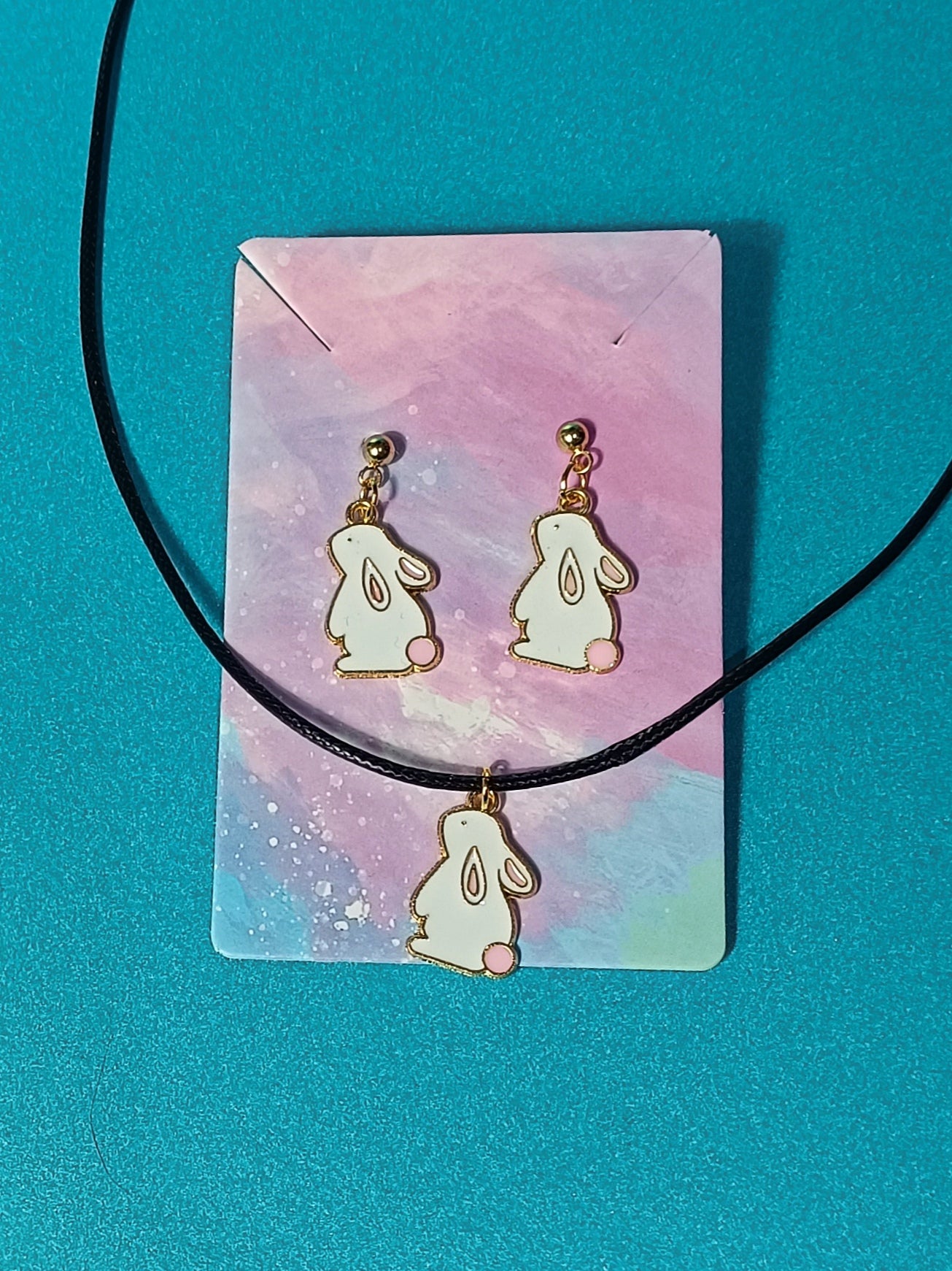 Bunny Jewellery set.
